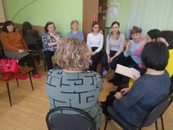Развитие способностей к уверенному поведению в рамках активного
взаимодействия «здесь и сейчас»